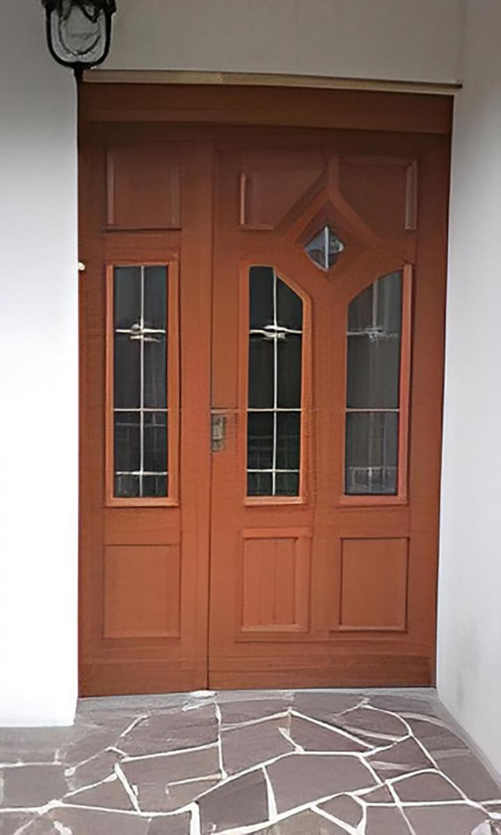 Installateur porte d'entrée bois Laon