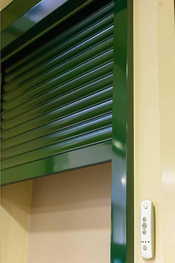 Travaux d'installation volets Laon