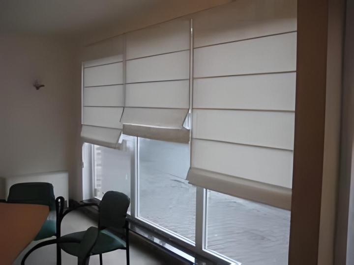 Store vénitien Laon